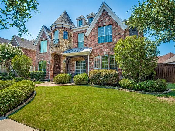 2nd image of 2643 Berkley Ln