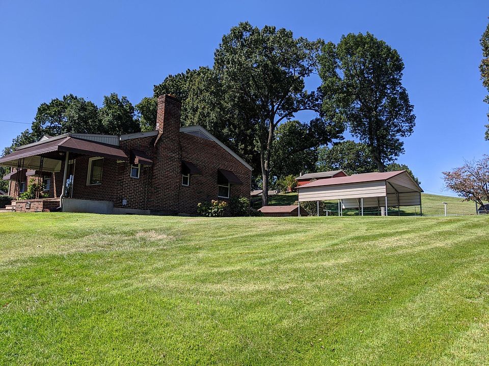 2nd image of 3038 Richard Ave NE