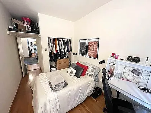 493 Amsterdam Ave #3C Photo 1