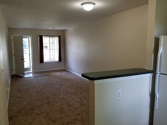 4th image of 23281 Stromp Ct