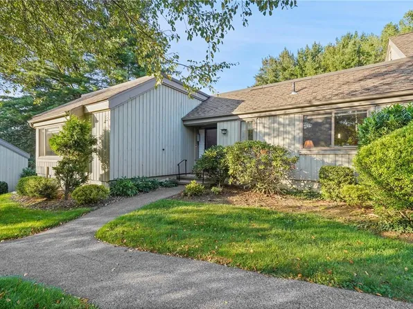 61 Heritage Hills #A, Somers, NY 10589