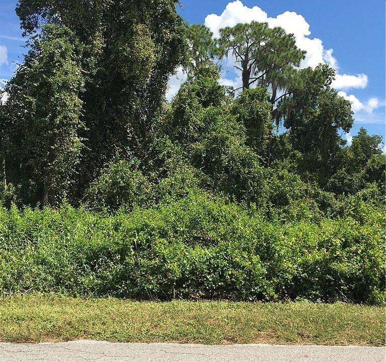 1st image of 763 Highlands Lake Dr