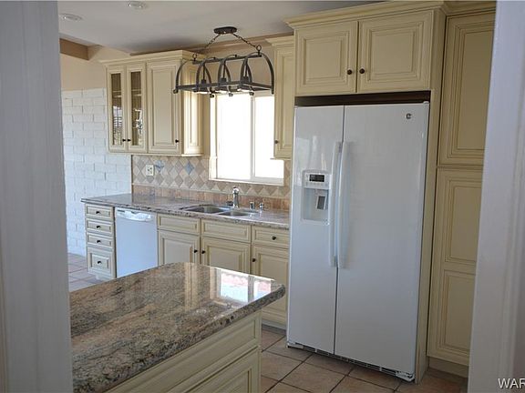 4th image of 1441 Riverfront Dr