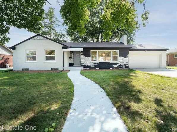 9941 Manor Ave, Allen Park, MI 48101