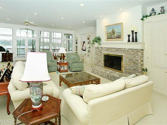 3rd image of 44588 County Road 358