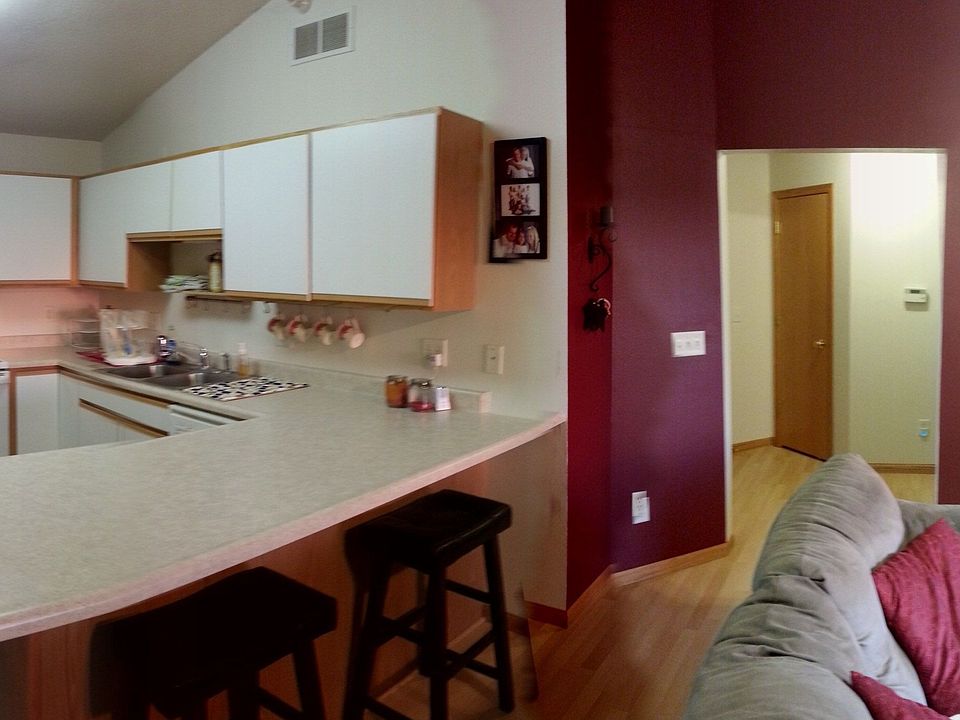 Living room/kitchen