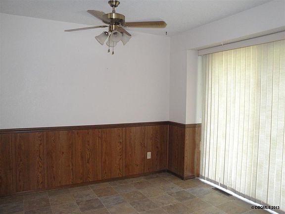 4th image of 2756 Meadow Wood Dr