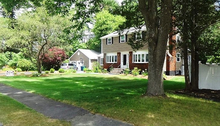 18 DIGNON ROAD FOR SALE