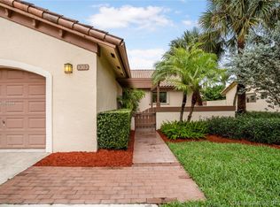 11363 SW 87th Ter, Miami, FL 33173