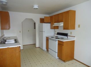 719 S Gold St, Centralia, WA 98531