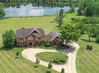 4630 Granger Rd, Akron, OH 44333