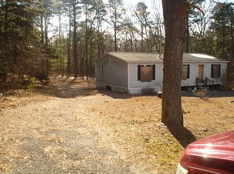 2nd image of 1 Pitts Rd