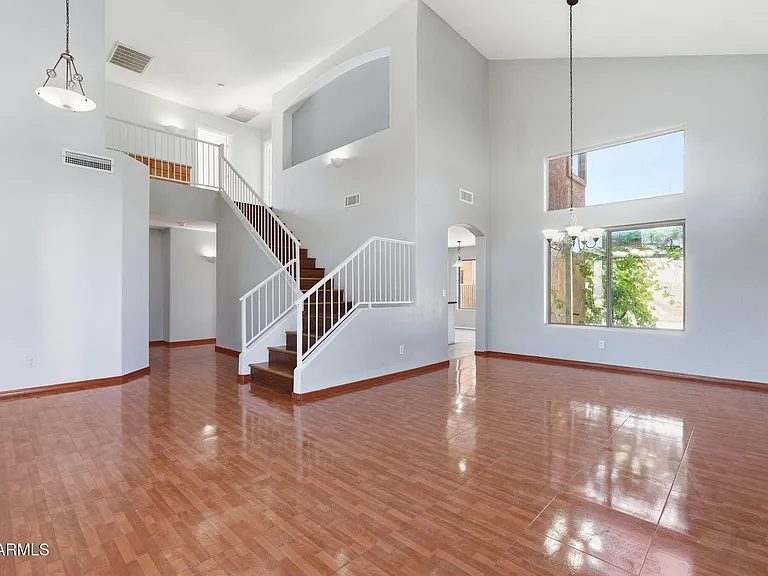 1166 E Stottler Dr — Photo 5