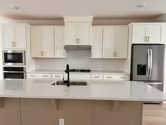 9214 Delaney Dr NW — Photo 8