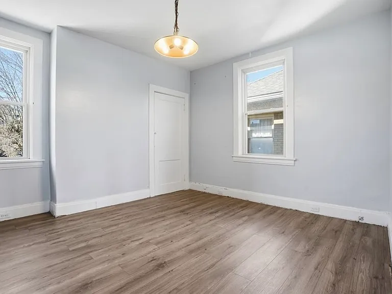 3250 Gaylord Ave #2 — Photo 11