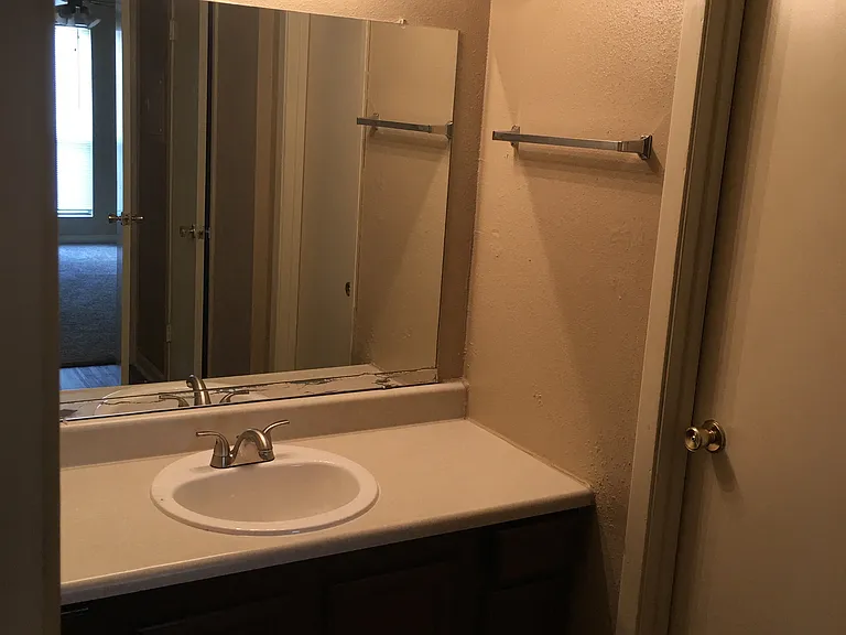 Fountain Woods — Photo 16