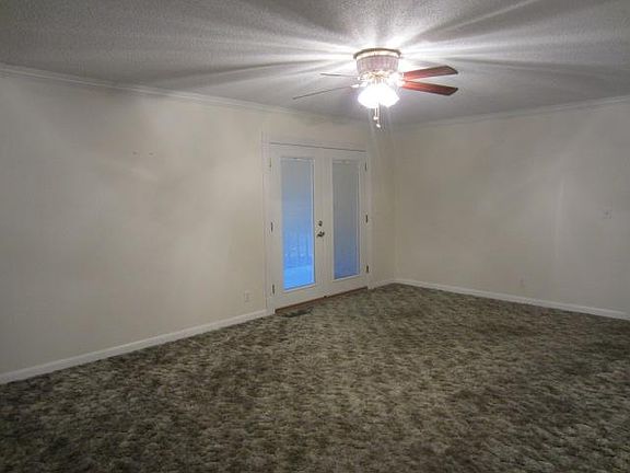 4th image of 1231 Asbury Dr