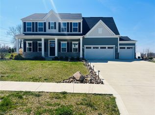 8100 Jack Ryan Dr, North Ridgeville, OH