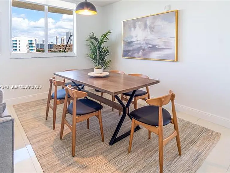 18800 NE 29th Ave #614 — Photo 5