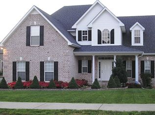 8012 Vineyard Ln, Smyrna, TN 37167