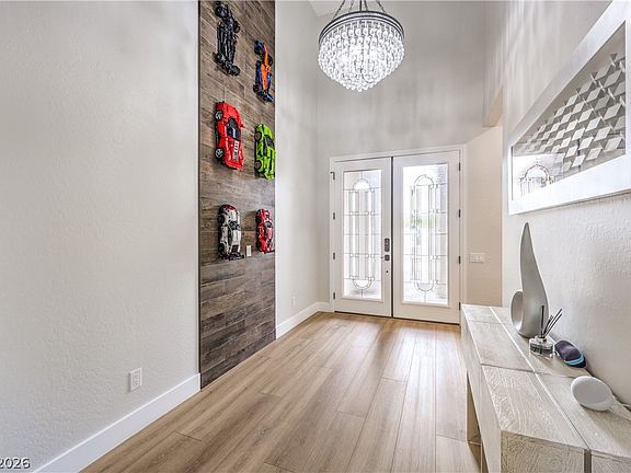 4th image of 2340 Panisse Ave