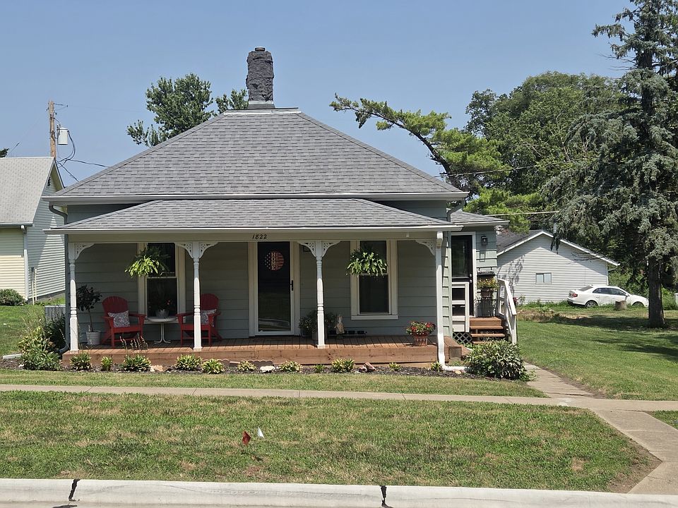 1st image of 1822 Adams St
