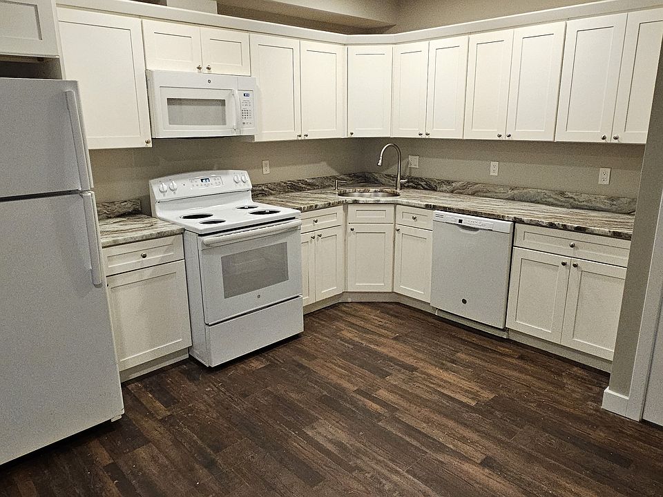 1st image of 123 Shirley Ave #18409581