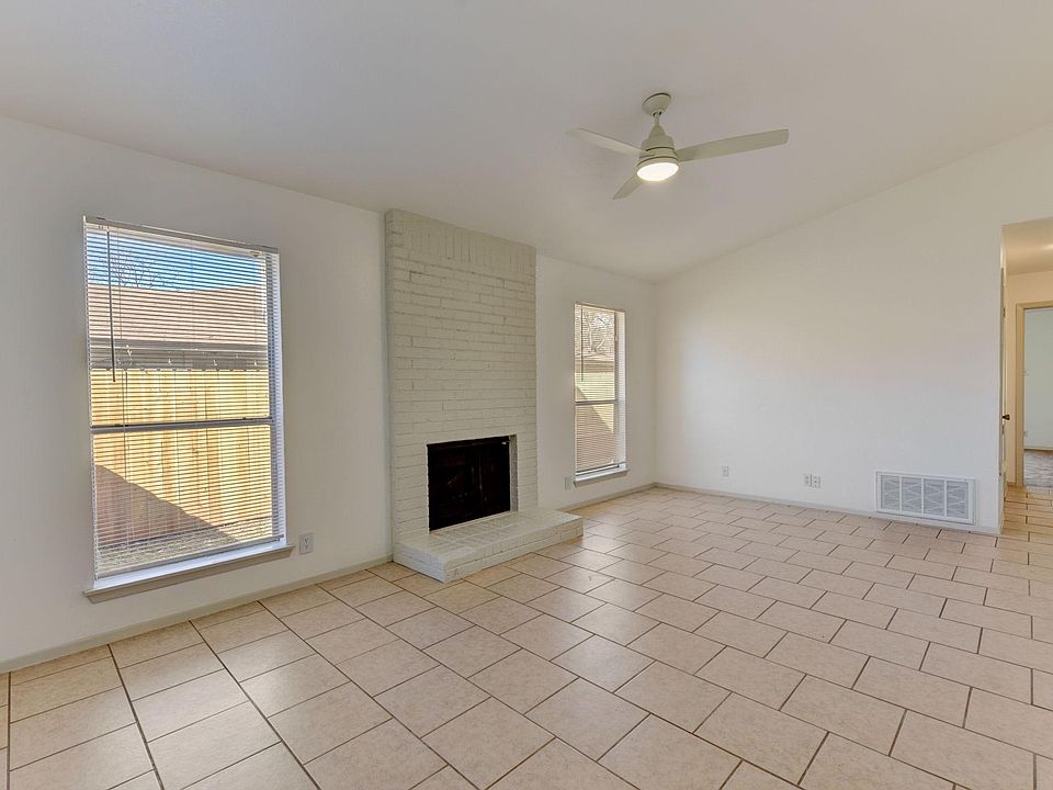 2708 Aftonshire Way #B, Austin, TX 78748 | Zillow