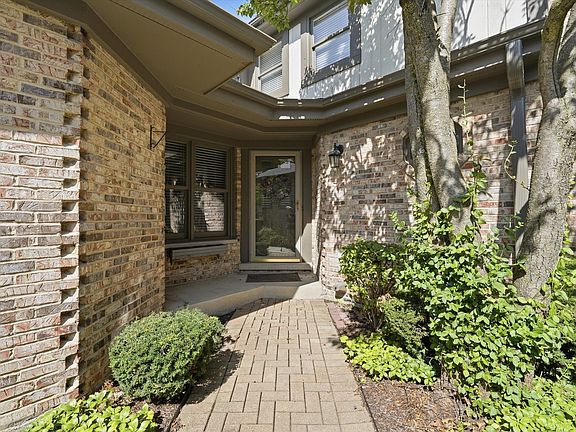 3rd image of 14303 Crystal Tree Dr