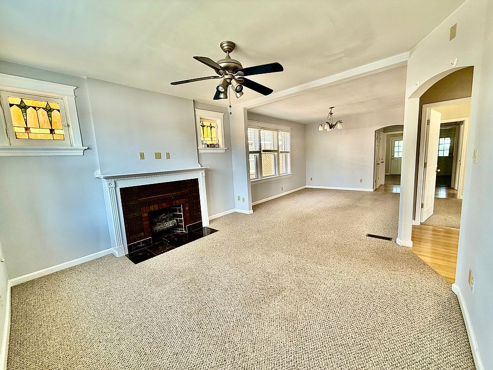 Lovely flow from living space to formal dining or whatever you wish to use the space for!
