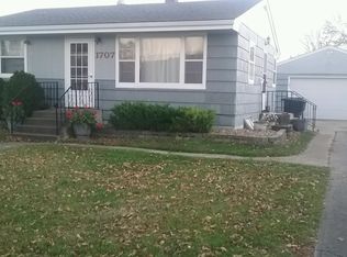 1707 11th Ave N, Grand Forks, ND 58203