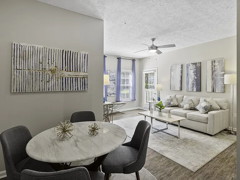 100 Lenox Park Cir NE — Photo 19