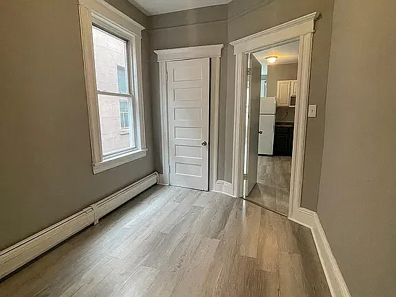 2 bed, 800 sqft, $1,849 — Photo 2