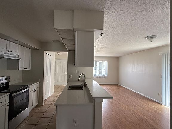 3rd image of 4016 Forrestal Ave #4016