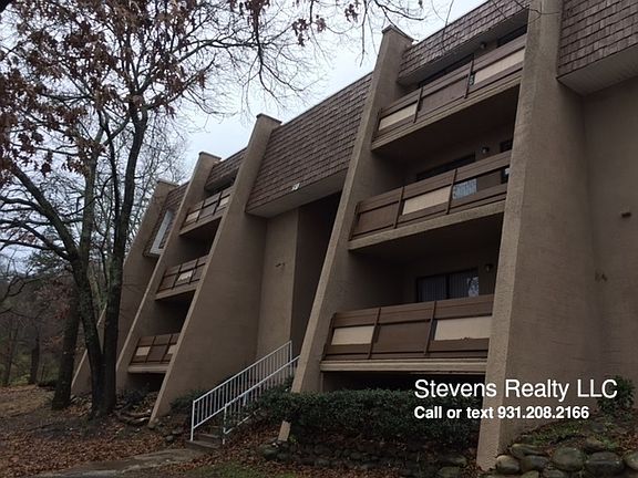3rd image of 915 S Seminole Dr APT 27