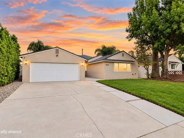 15809 Kingsbury St, Granada Hills, CA 91344