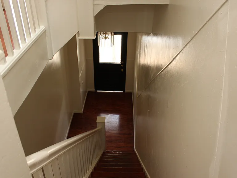 1824 Bolton Street — Photo 3