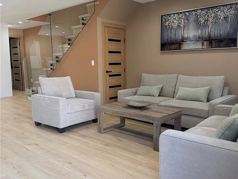 8242 Morse Ave — Photo 2