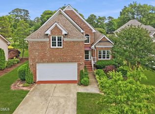 2912 Hawtree Dr, Raleigh, NC 27613