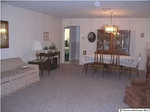 14 Olympic St photo 1