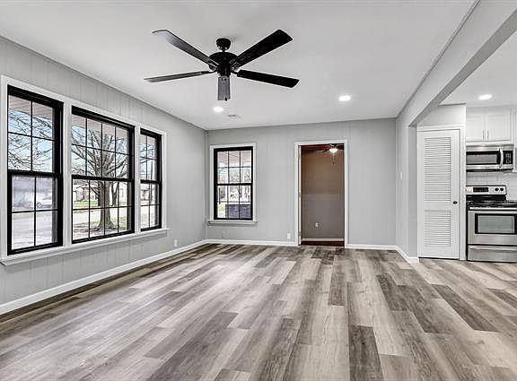 5th image of 1517 N Ricketts St