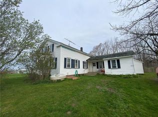 5989 Densmore Rd, Livonia, NY 14487