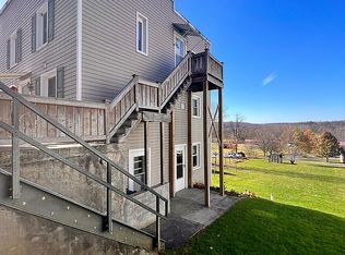 389 Main St, Manns Choice, PA 15550
