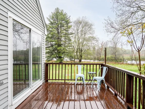 63 Cortland Ln #63, Boxborough, MA 01719