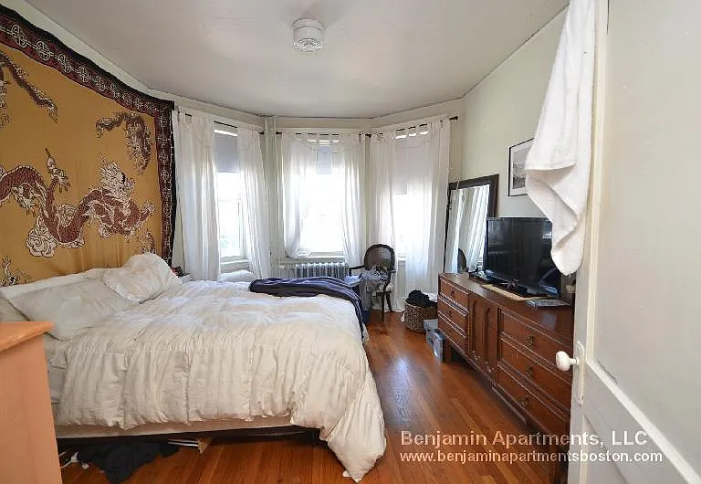 1161 Boylston St #25 — Photo 1