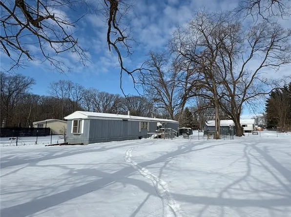 33 Harris Dr, Danville, IL 61832