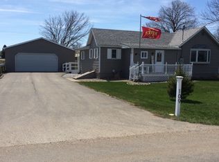 109 Prairie St, Bayard, IA 50029