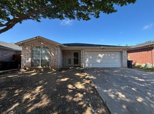 7232 Laurelhill Ct S, Fort Worth, TX 76133