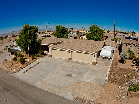 3rd image of 3311 Javelina Ln