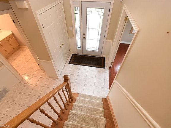 5th image of 715 Bateman Ct